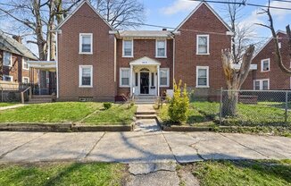 2802 N CONSTITUTION RD