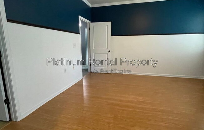 3 beds, 2.5 baths, 2,069 sqft, $2,095, Unit 10