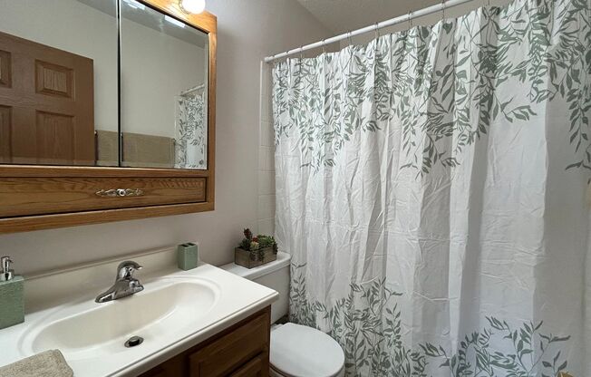 1 bed, 1 bath, 930 sqft, $855, Unit 2581-320