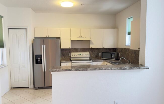 3 beds, 2 baths, $2,450, Unit # 1124