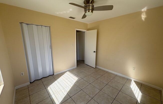 3 beds, 1 bath, $1,650