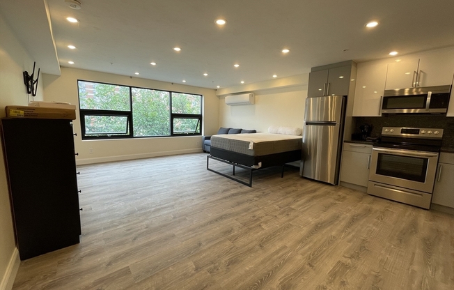 1028 Commonwealth Ave