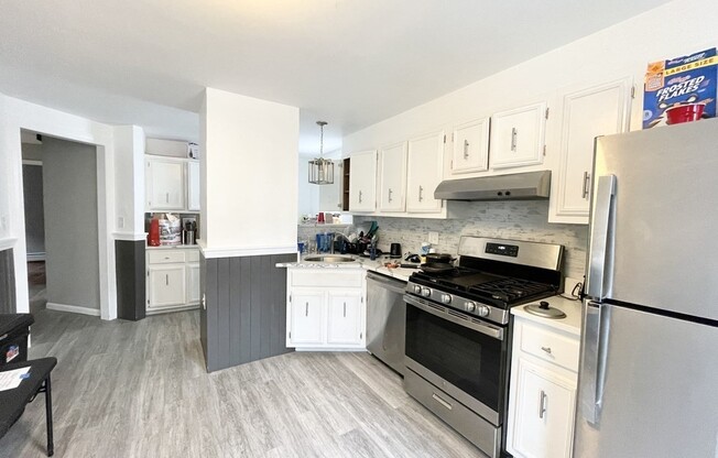 31 FALCON ST