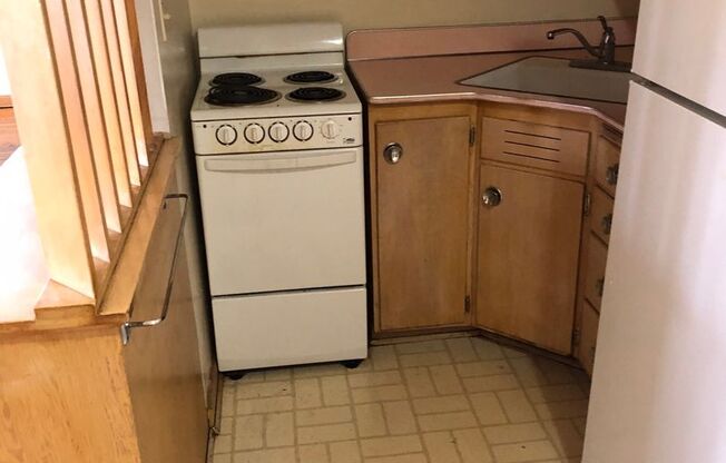 7007 W Becher Street