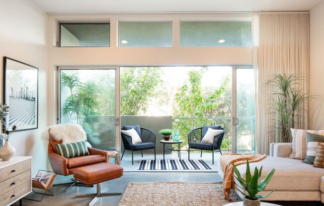 Frame Culver City