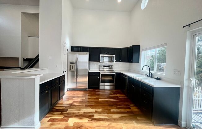 Beautifully Renovated 4-Bedroom Home in Canterberry Crossing