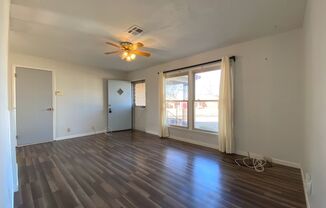 2 beds, 1 bath, $1,195