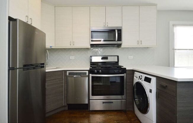 1 bed, 1 bath, 400 sqft, $1,295, Unit 56-2W