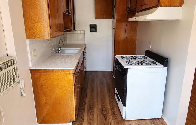 Barton Apts