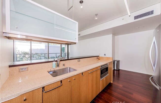 2 beds, 2 baths, 1,480 sqft, $4,100, Unit 320