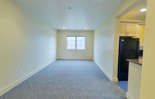 2 beds, 2 baths, 1,386 sqft, $1,675, Unit #19