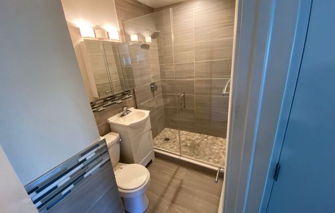 1 bed, 1 bath, 566 sqft, $1,938, Unit 104