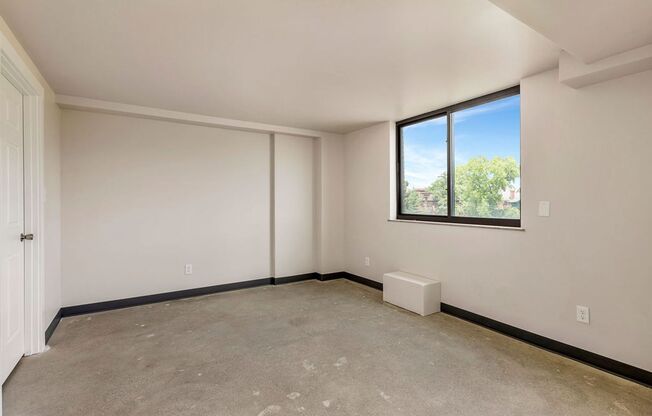2 beds, 2 baths, 807 sqft, $1,550, Unit 703