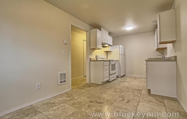 3 beds, 1.5 baths, $1,495