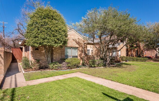 3-Bed, 2.5-Bath Duplex in Lower Greenville