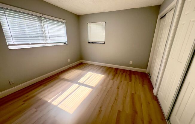 2 beds, 1 bath, 800 sqft, $2,095, Unit 02