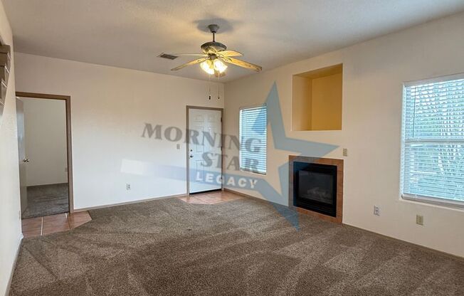 Cute 3 Bedroom Townhouse - Close to Everything!
