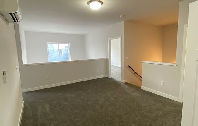 3 beds, 3.5 baths, 2,358 sqft, $3,200, Unit 4888-334