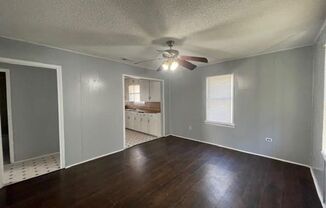 2 beds, 1 bath, $1,200