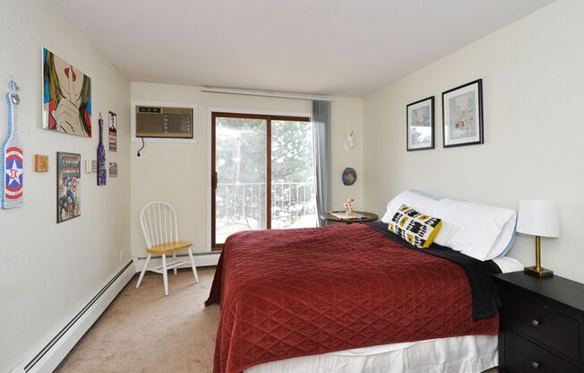 2 beds, 2 baths, 1,073 sqft, $1,595, Unit 3900220 PR