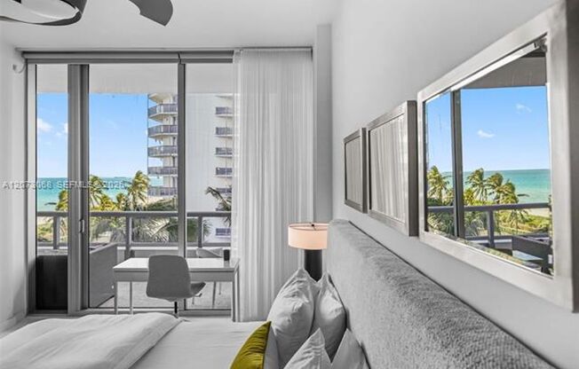 1 bed, 1.5 baths, $7,500, Unit # 407
