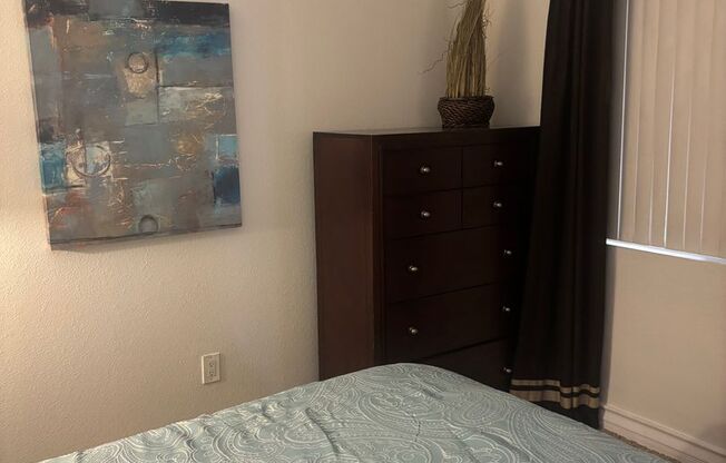 2 beds, 2 baths, $2,200, Unit # 212