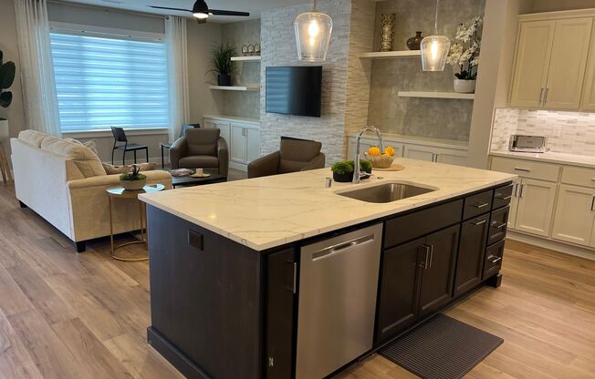 LIKE NEW End Unit Prairie Commons Luxury Townhome for Lease - 10801 NE 119th Pl