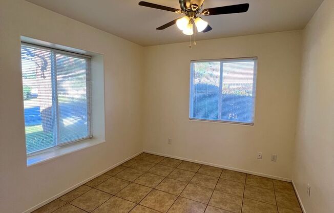 2 beds, 1 bath, 850 sqft, $1,550