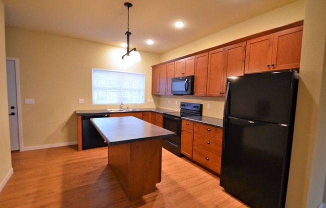 The Canterbury | 2 BR | Kitchen | Three Sixty Real Estate
