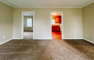 2 beds, 1 bath, $975