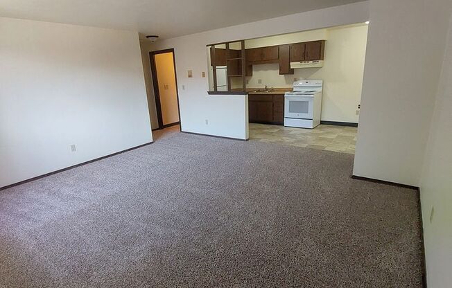 1 bed, 1 bath, 820 sqft, $939