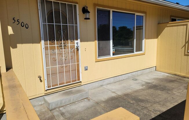 2 Bedroom Condo Available in Thurston