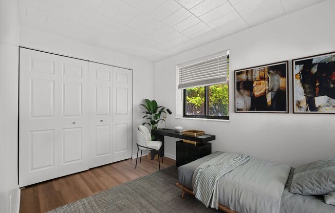 2 beds, 1 bath, 726 sqft, $1,315, Unit Unit B10