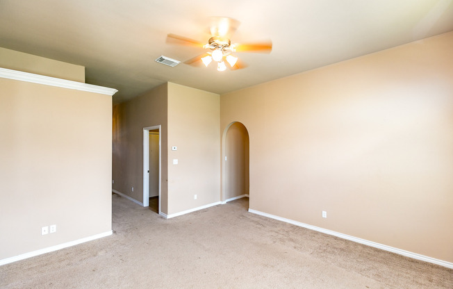 3809 Los Arroyos - 3 Bed/ 2 Bath - $1895/month