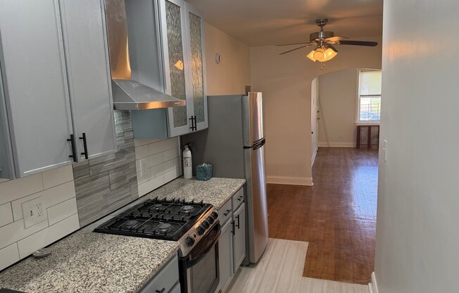 1321 BRYANT ST NE