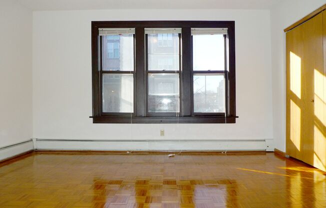 2 beds, 2 baths, 1,075 sqft, $1,450, Unit 12 - 01