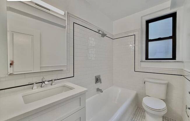 1 bed, 1 bath, 904 sqft, $6,650, Unit 5J