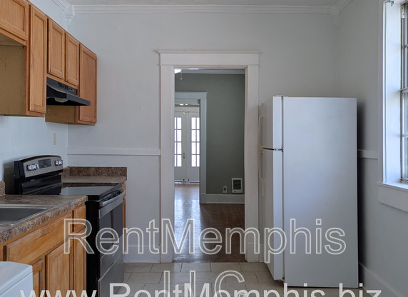 806 MAURY ST