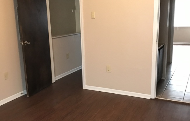 2 beds, 1.5 baths, 1,100 sqft, $900, Unit 8845-C