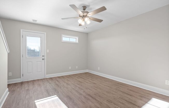 3 Bedroom 3 Bath Townhomes For Rent Near 101st!