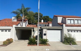 6 CORAL TREE LN