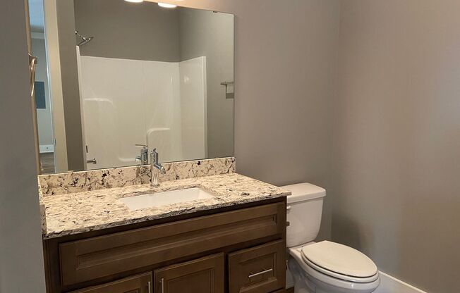1 bed, 1 bath, 789 sqft, $925, Unit 29