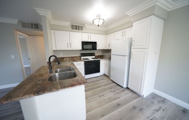 1 bed, 1 bath, $1,195, Unit Bldg 3