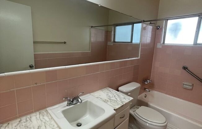 Studio, 1 bath, 400 sqft, $1,599, Unit 104