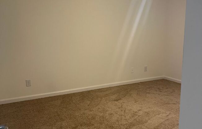2 beds, 2 baths, 1,121 sqft, $1,595, Unit 1415