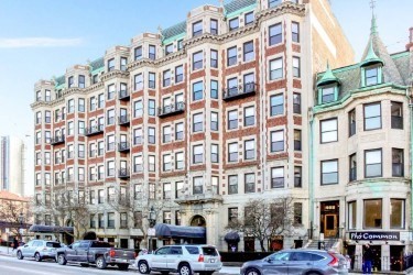 2 beds, 1 bath, 622 sqft, $3,400, Unit 506