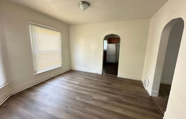 3 beds, 2 baths, $1,500