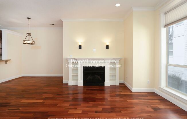 Prime Location - Luxury Two Bedroom Townhouse with Stylish Amenities
