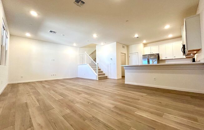 Brand new Townhome in Summerlin Grand Park Village