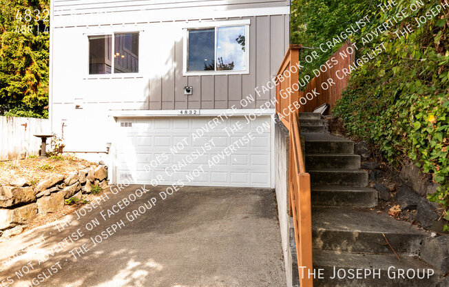 4832 S BATEMAN ST